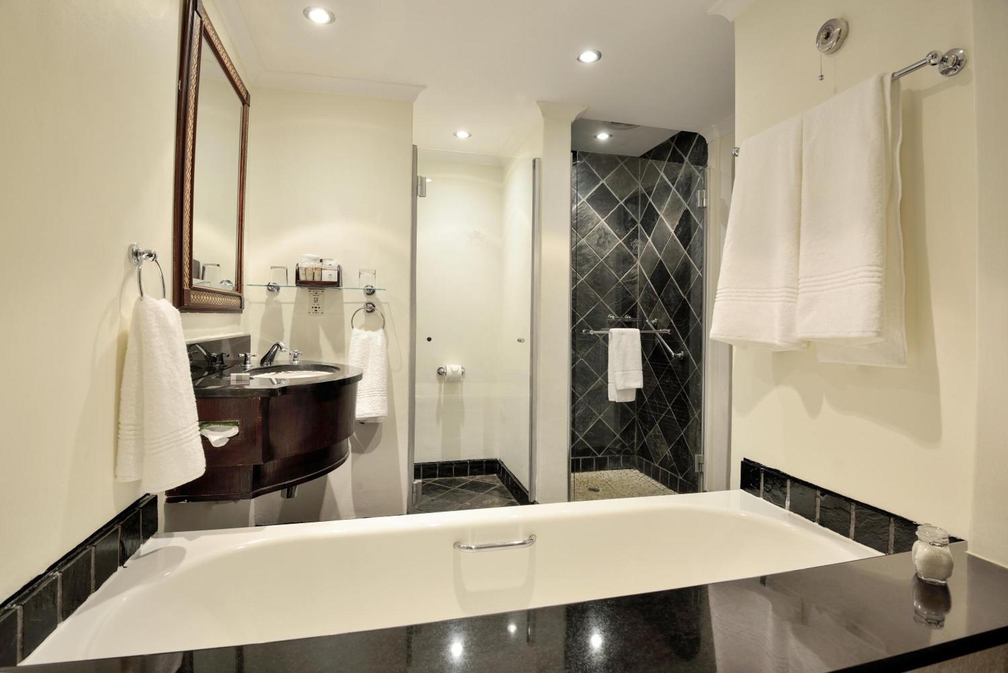 บาคูบุงบุชลอดจ์ Hotel ลีดิก ภายนอก รูปภาพ